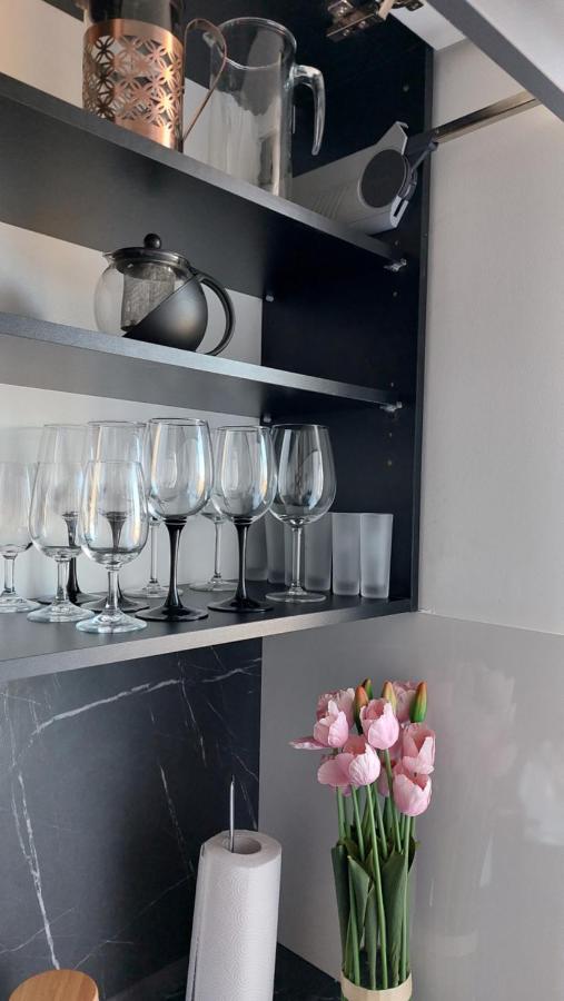 Cenkones Street Apartment Liepaja Bagian luar foto